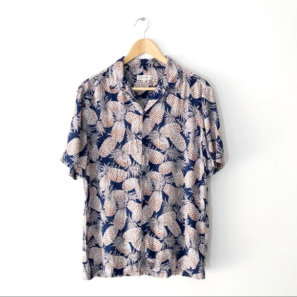 River Island Navy Pineapple Print Short Sleeve Shirt - Picture 2 of 7